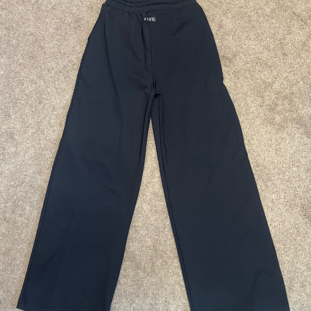 FIVE Girls Large Black Wide-Leg Pants